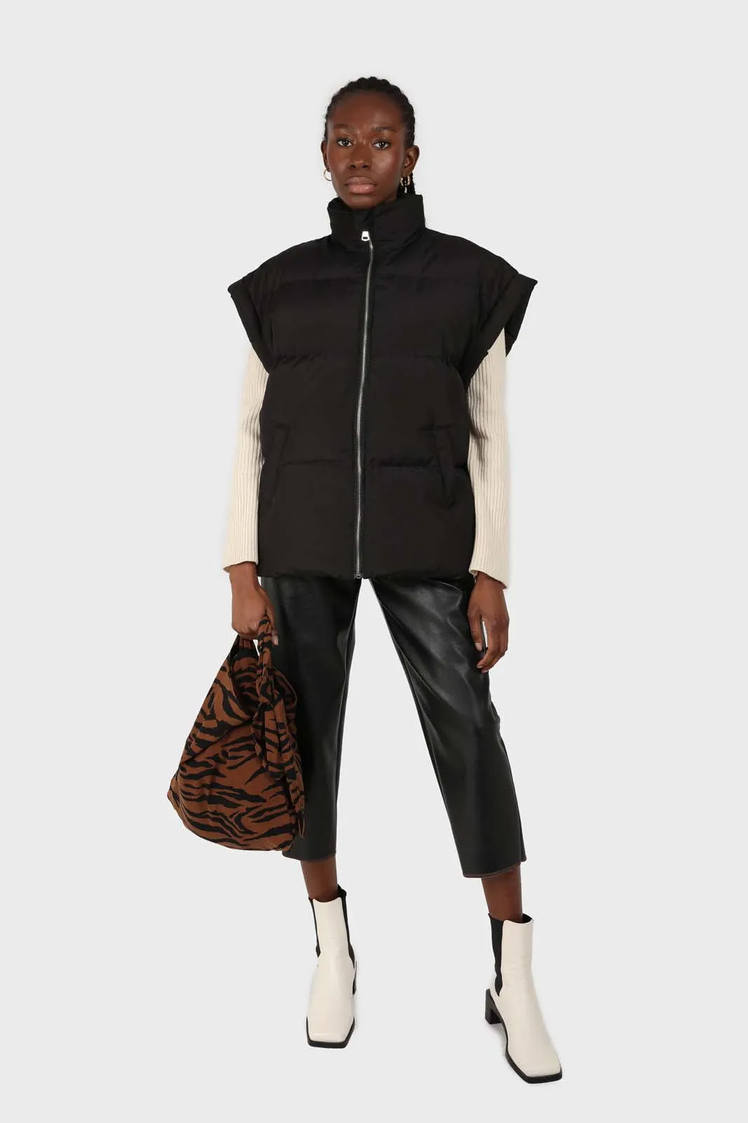 Black quilted zip up gilet