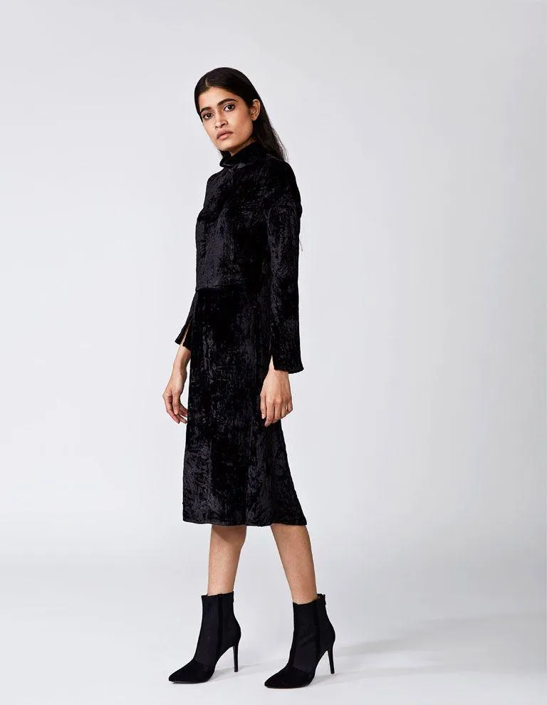 DELIA Black Velvet Midi Dress