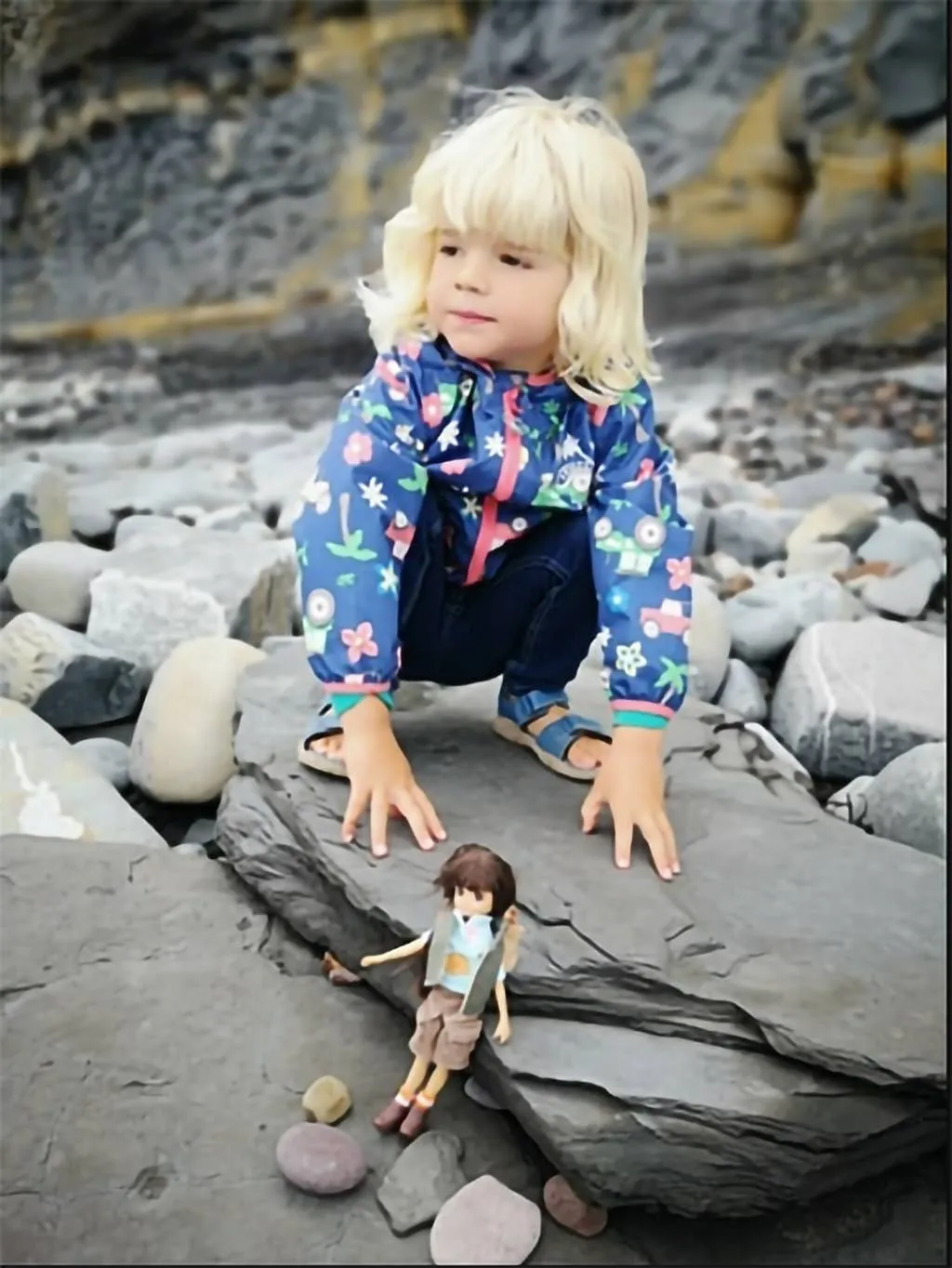 Lottie Dolls - Fossil Hunter