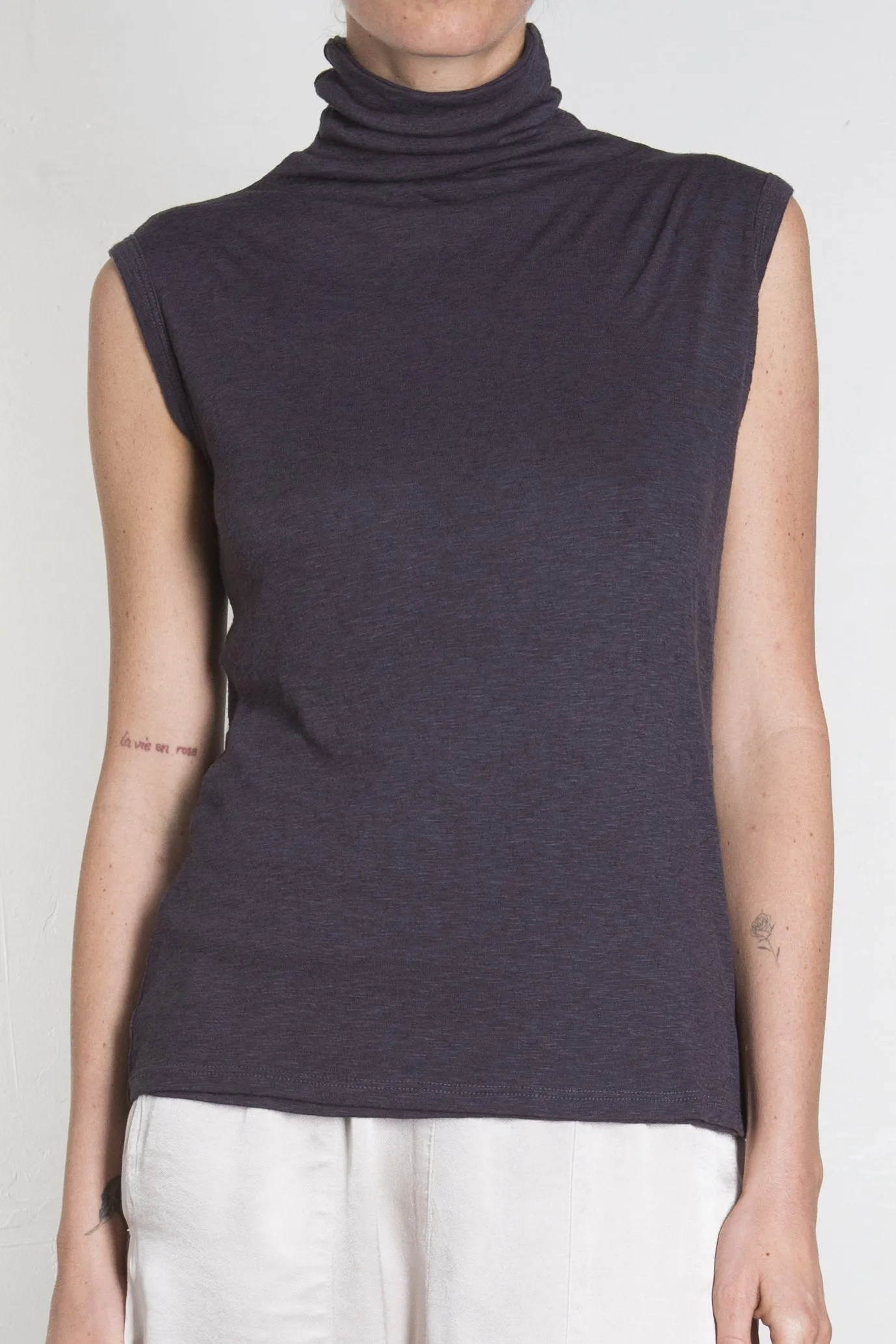 Plush Sleeveless Mock Turtleneck - Dark Grey *Final Sale*