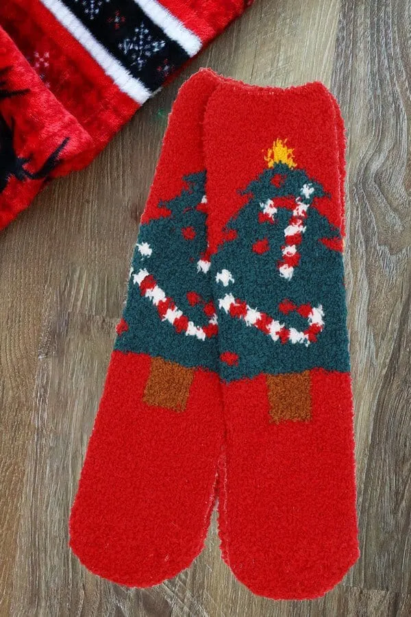 SS1011 Assorted Fuzzy Christmas Socks 12 Piece Pack