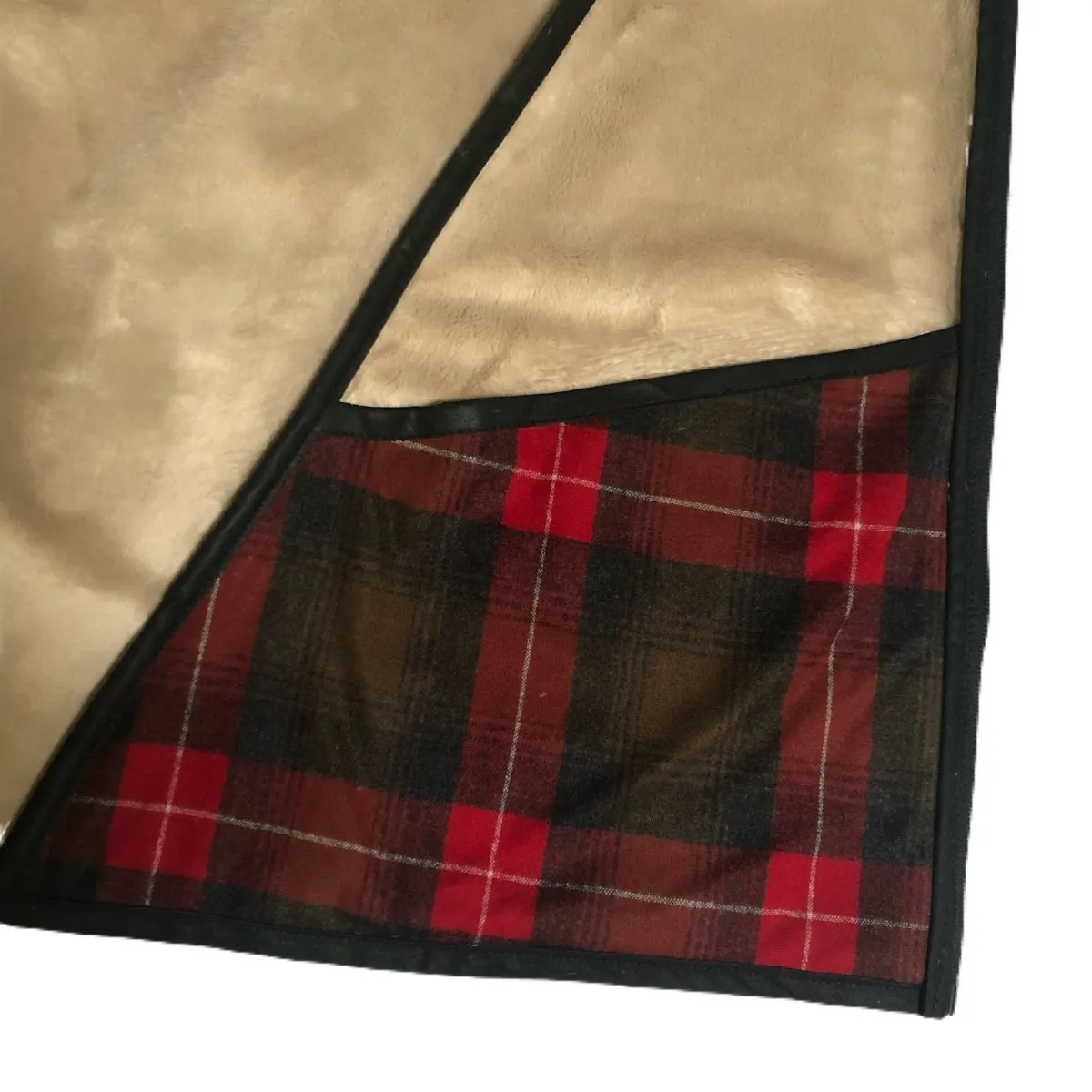 The Treadway Adventure Cape (waterPROOF)