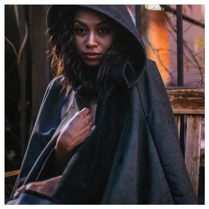 The Treadway Adventure Cape (waterPROOF)